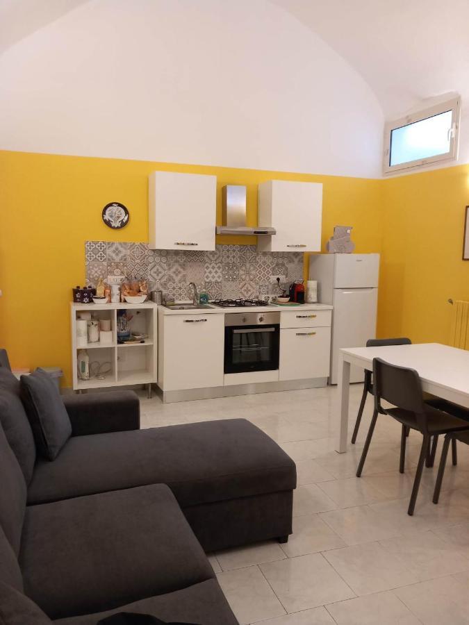Santa Chiara Home Spaccanapoli ภายนอก รูปภาพ