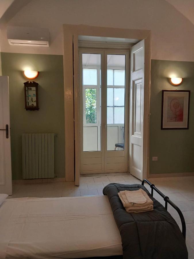 Santa Chiara Home Spaccanapoli ภายนอก รูปภาพ